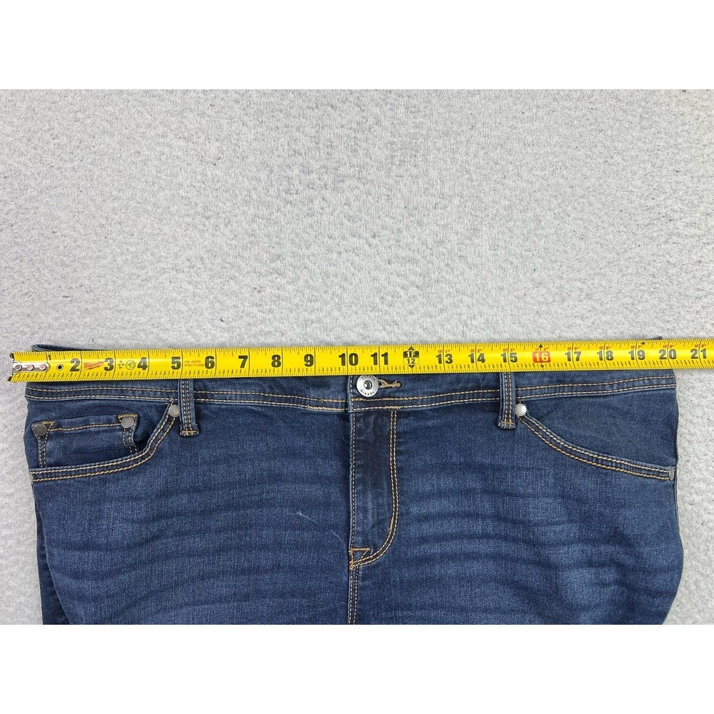 Torrid Luxe Slim Boot Jeans Womens 18R Blue Medium Wash Mid Rise Stretch Denim - Picture 9 of 12